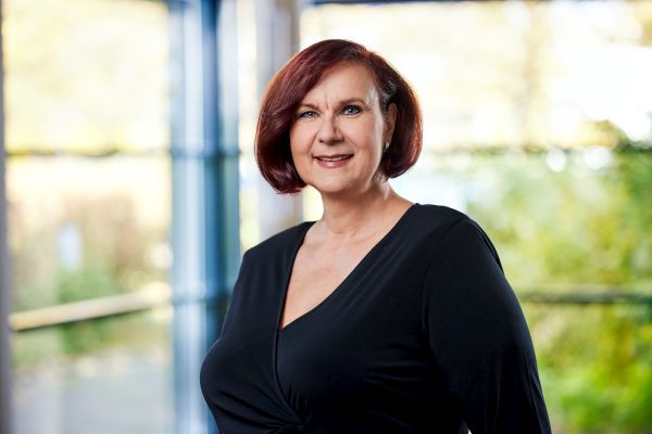 Bettina Heinze, Vertrieb OEM